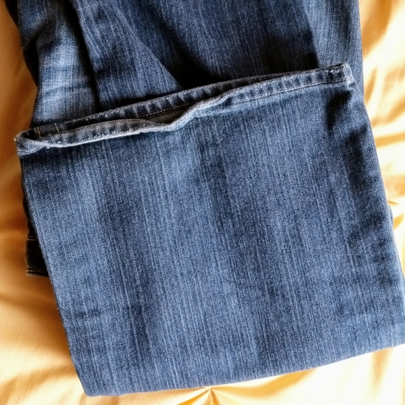 Jean Bundle - Picture 5 of 13